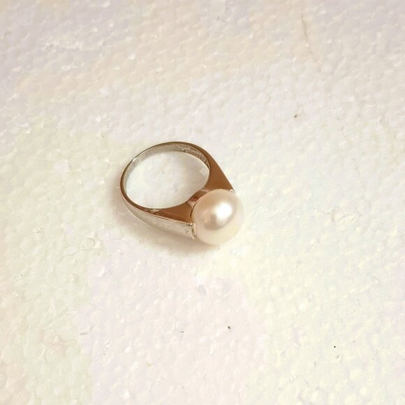 Silver Tone Large Pearl Ring 7.5 Beautiful Fashion Jewelry - Picture 5 of 10